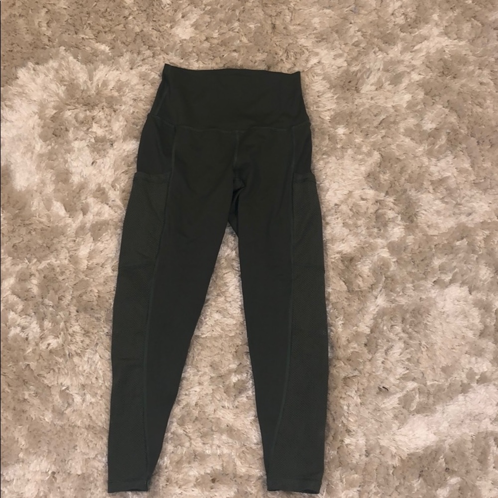 AERIE Chill Play Move 7/8 Leggings